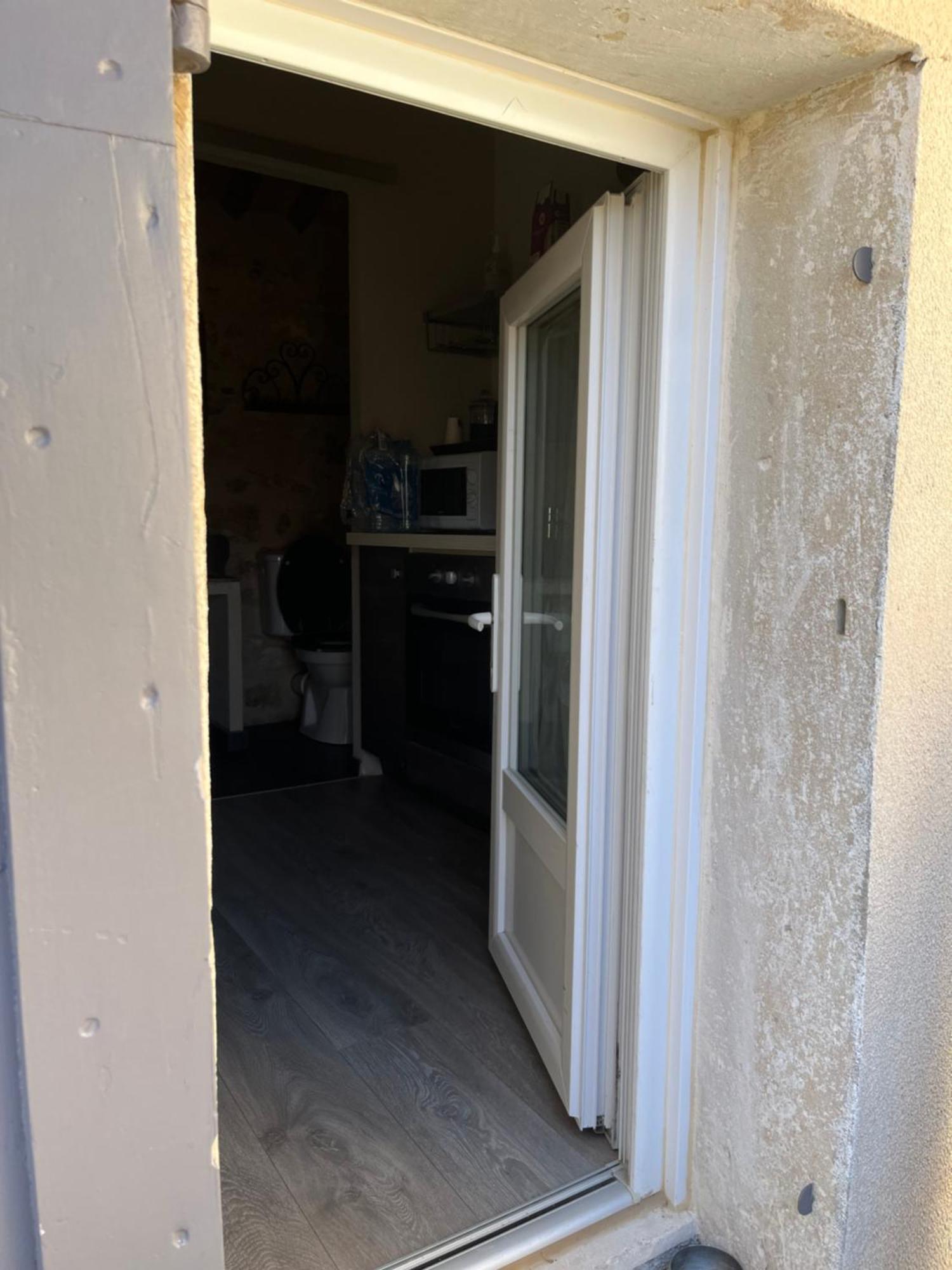 Maison D'Hotes Bastide St Victor A 2,5 Kilometres De Lourmarin Puyvert Exterior foto
