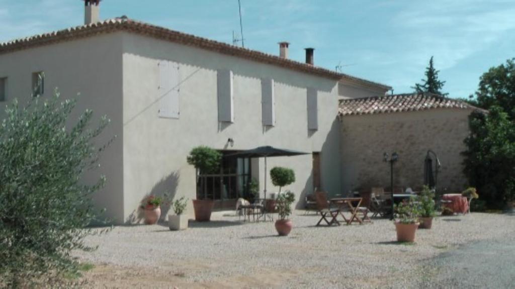 Maison D'Hotes Bastide St Victor A 2,5 Kilometres De Lourmarin Puyvert Exterior foto